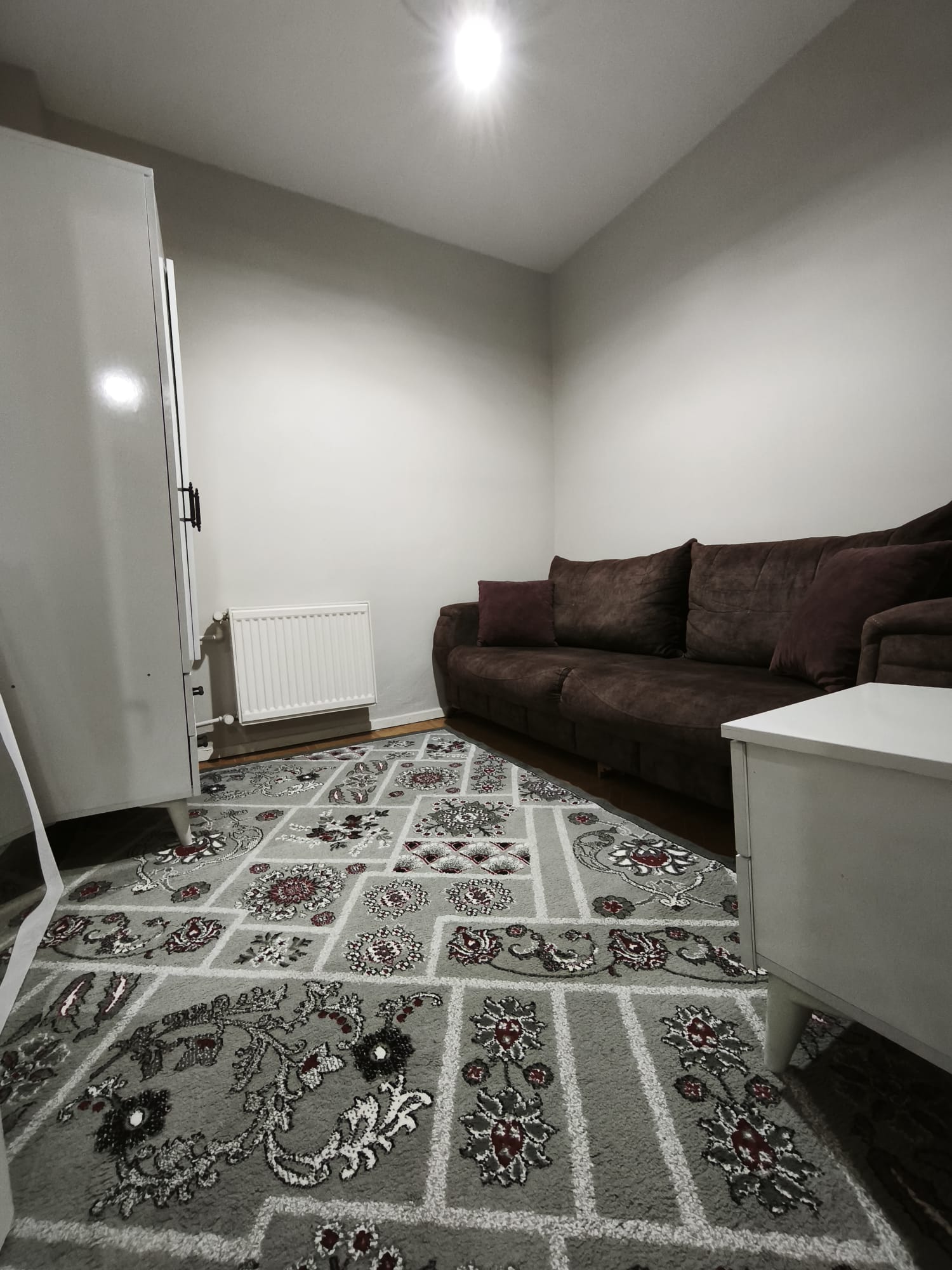 Kağıthane kiralık oda – LEVENT METRO ve KANYON AVM'ye 5 dk. yürüme mesafesinde