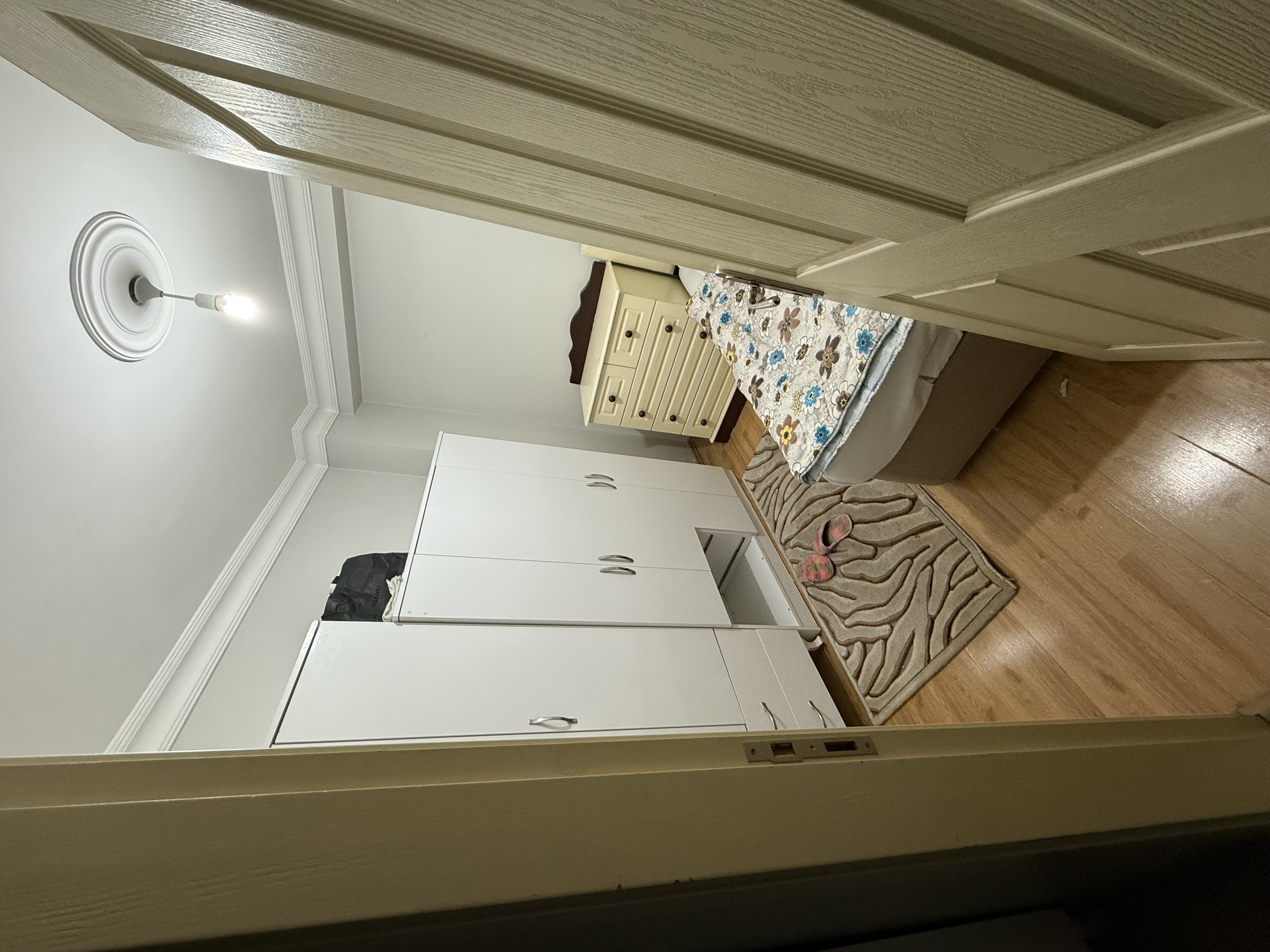 Kağıthane kiralık oda – 4. Levent bayan yanına faturalar dahil