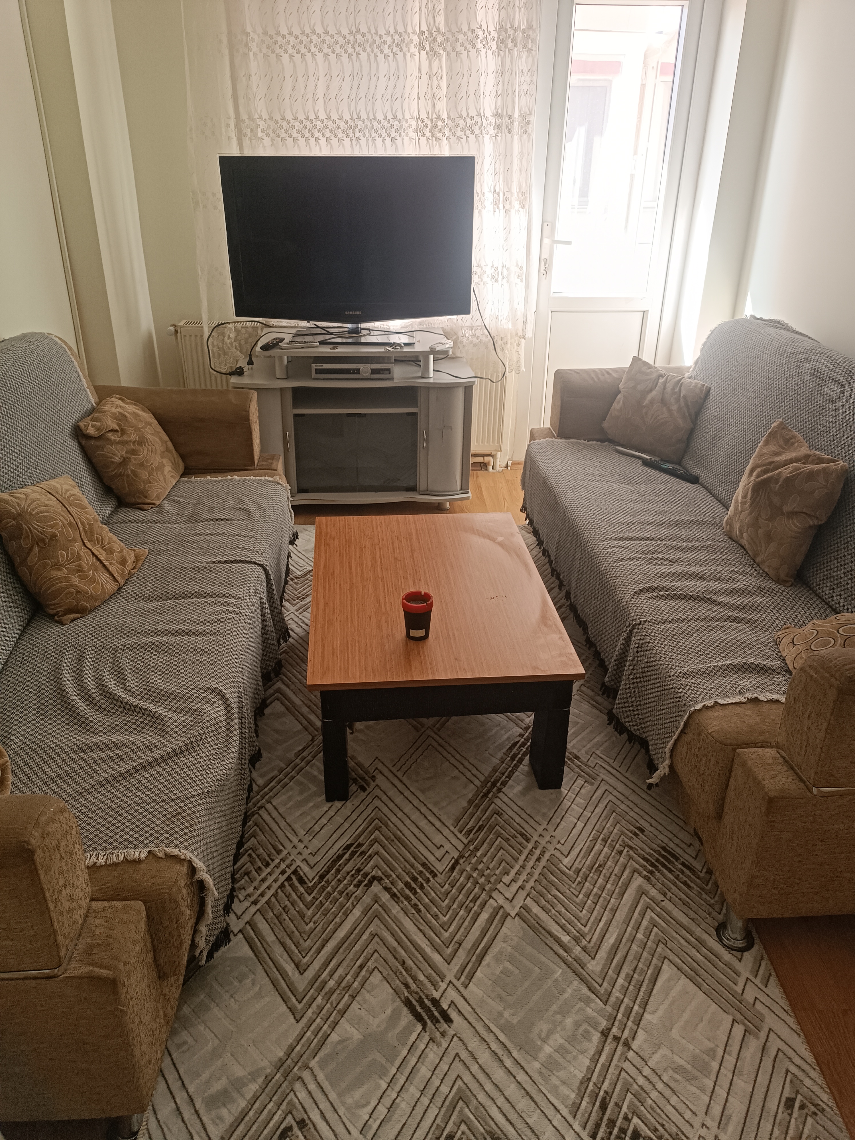 Merkez kiralık oda – Ev arkadaşı aranıyor