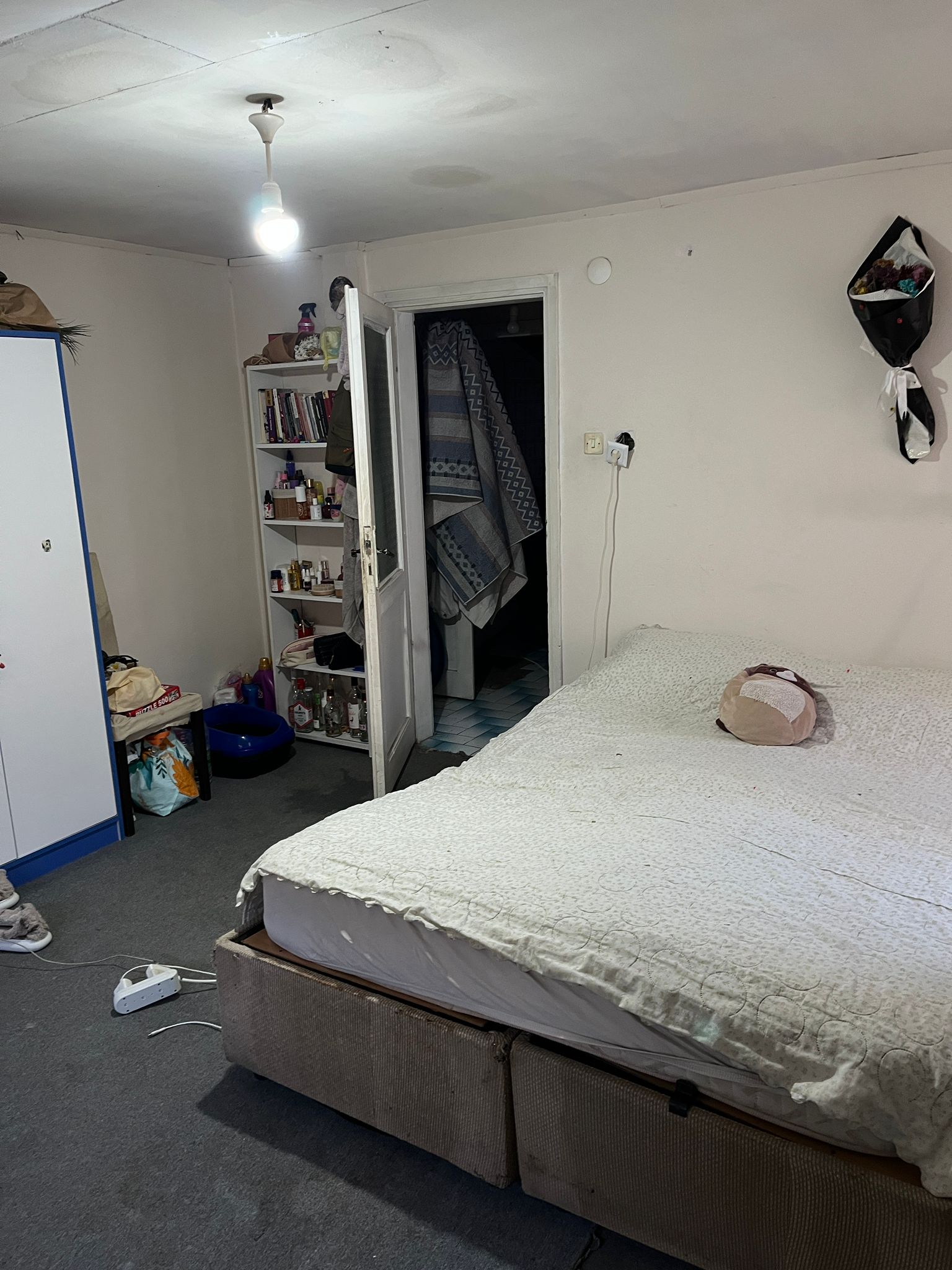 Maltepe kiralık oda – Marmara Üniversitesi Küçükyalı metroya yakın kiralık oda