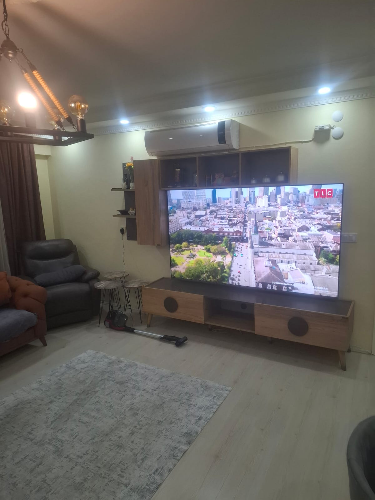 Eyüpsultan kiralık oda – Eyüp Sultan ulaşıma yakın Eyüp devlet hastanesi arka sokağında