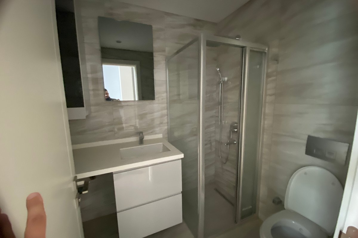 Bahçelievler kiralık oda – Site İçinde, 1+1 Konforlu Daire – Uyumlu Ev Arkadaşı Aranıyor