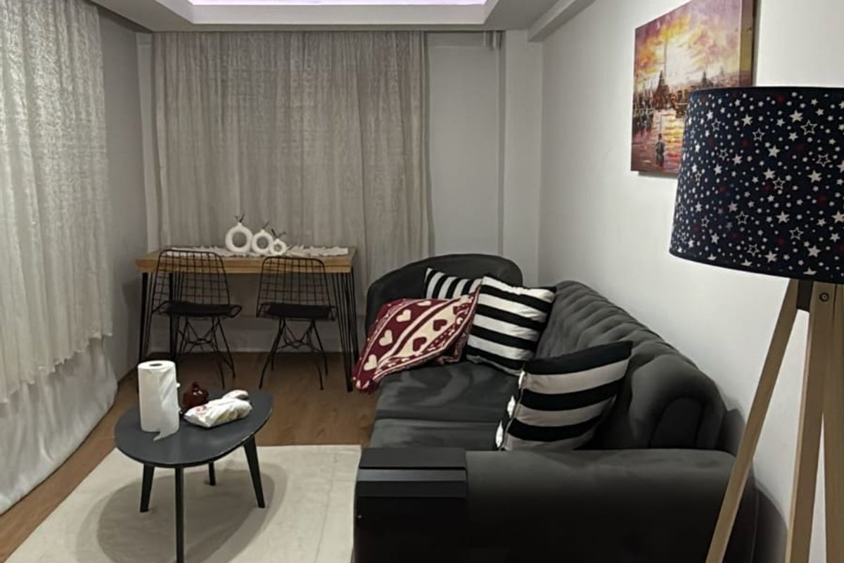Maltepe kiralık oda – Maltepe Küçükyalı merkezde 2+1 olan evimin bir odasını kiraya veriyorum