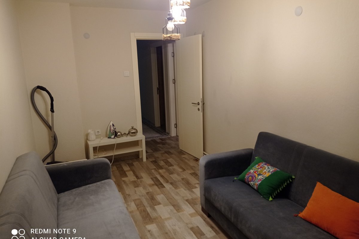 Karabağlar kiralık oda – Hatay metro durağı