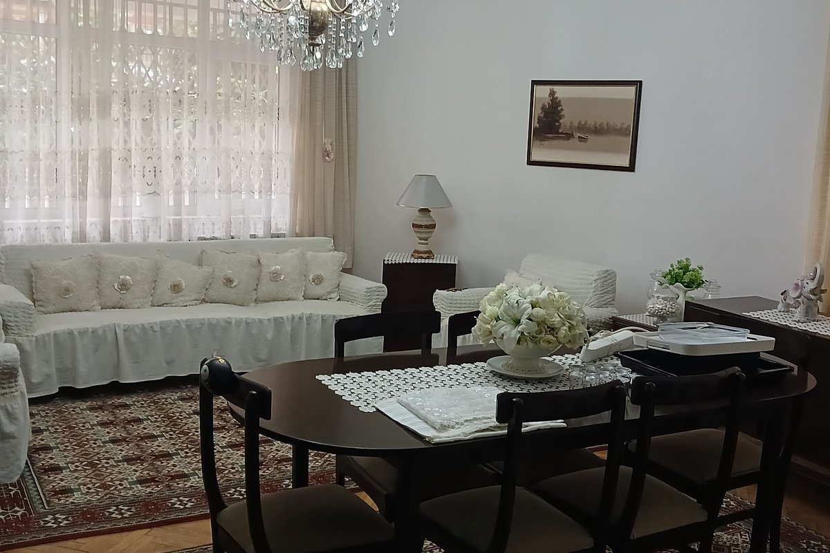 Çankaya kiralık oda – Tunalı Hilmi Caddesine 100 metre, Kızılay'a 5 dakika yürüme mesafesinde kiralık oda