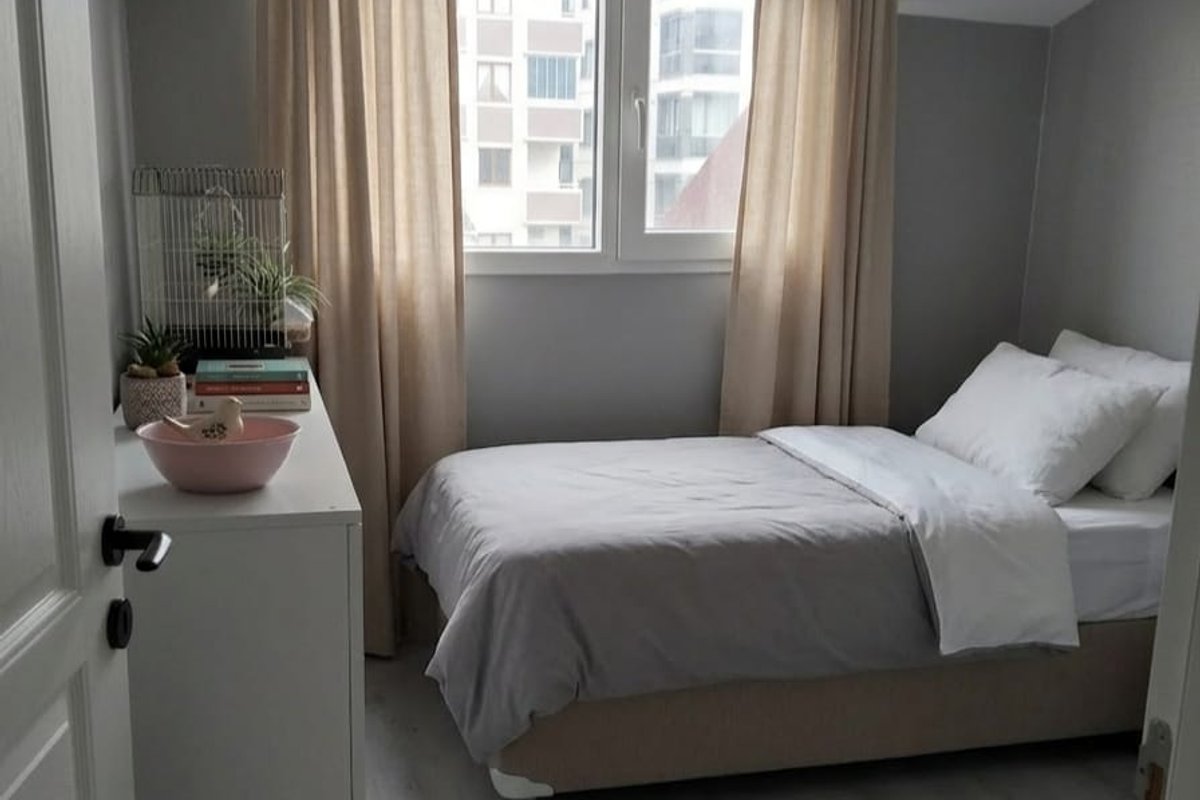 Beylikdüzü kiralık oda – Beylikdüzü’nde Yeni Binada Bayan Yanına Bayan Eşyalı Oda (Faturalar Dahil)