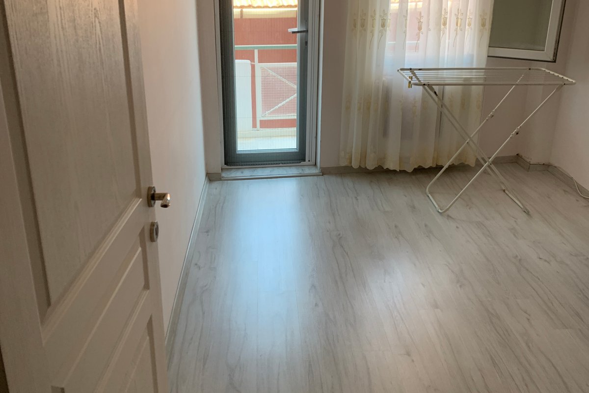 Konak kiralık oda – Güzelyalı Göztepe’de sahile 5 dakika mesafede ferah temiz bir daire