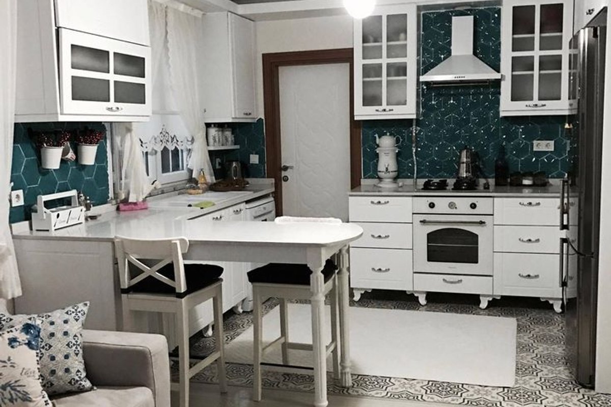 Tuzla kiralık oda – Marmaraya yakın site icinde luks 1+1
