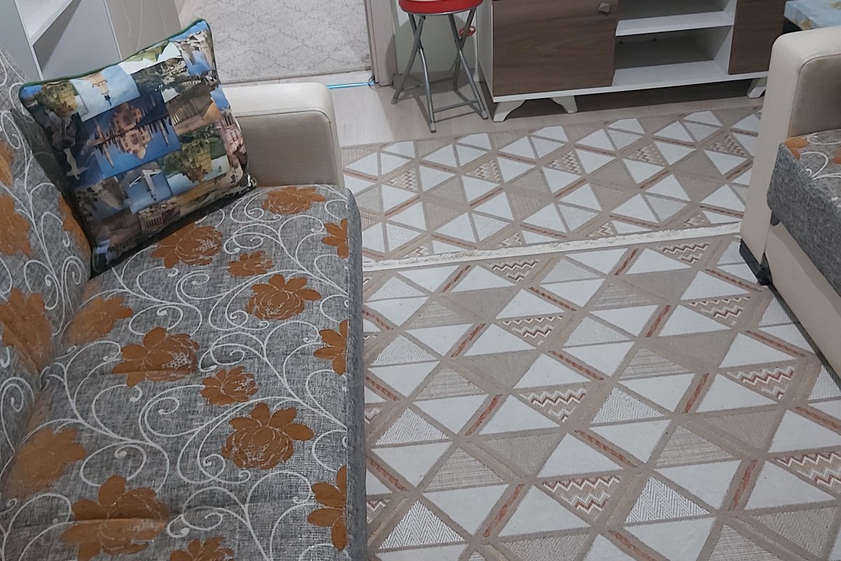 Küçükçekmece kiralık oda – Atatürk metro durağı yürüme mesafesinde  5 dahika