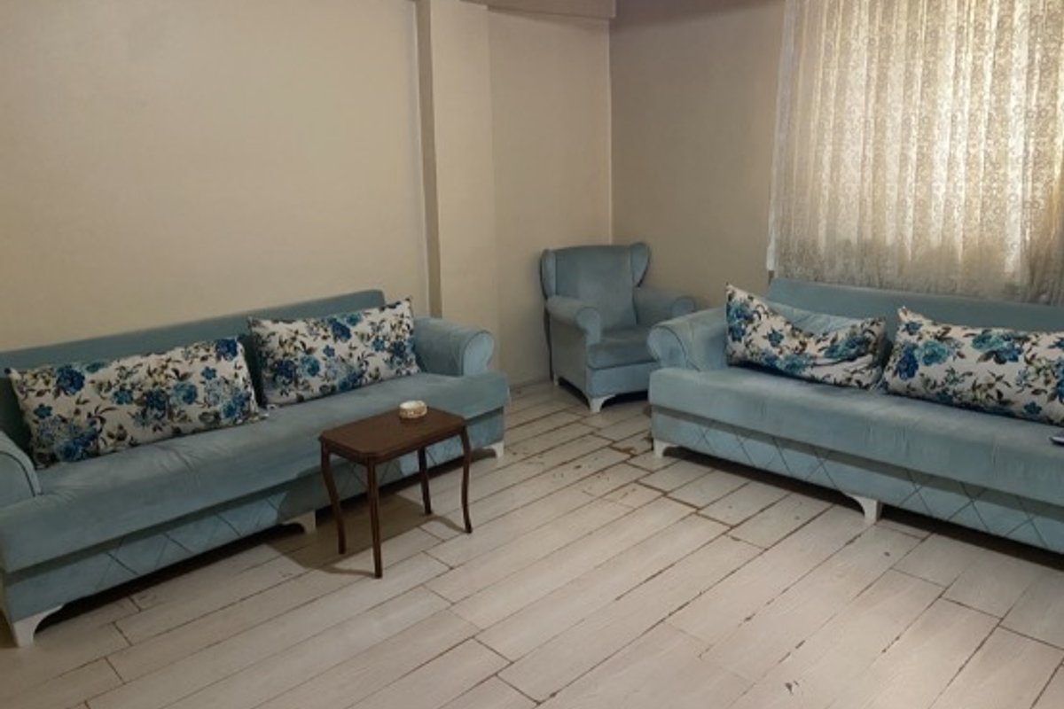 Kağıthane kiralık oda – Darülaceze perpa metrobüs durağına 5 dk yürüme mesafesinde eşyalı 2+1 ev
