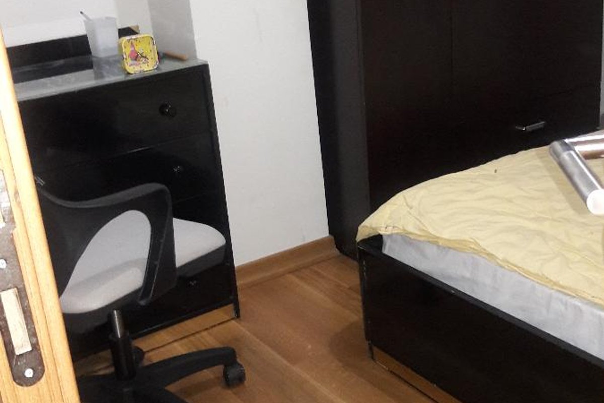 Kadıköy kiralık oda – kadıköyde yeni bina avukatın yanına oda arkadaşı aranıyor