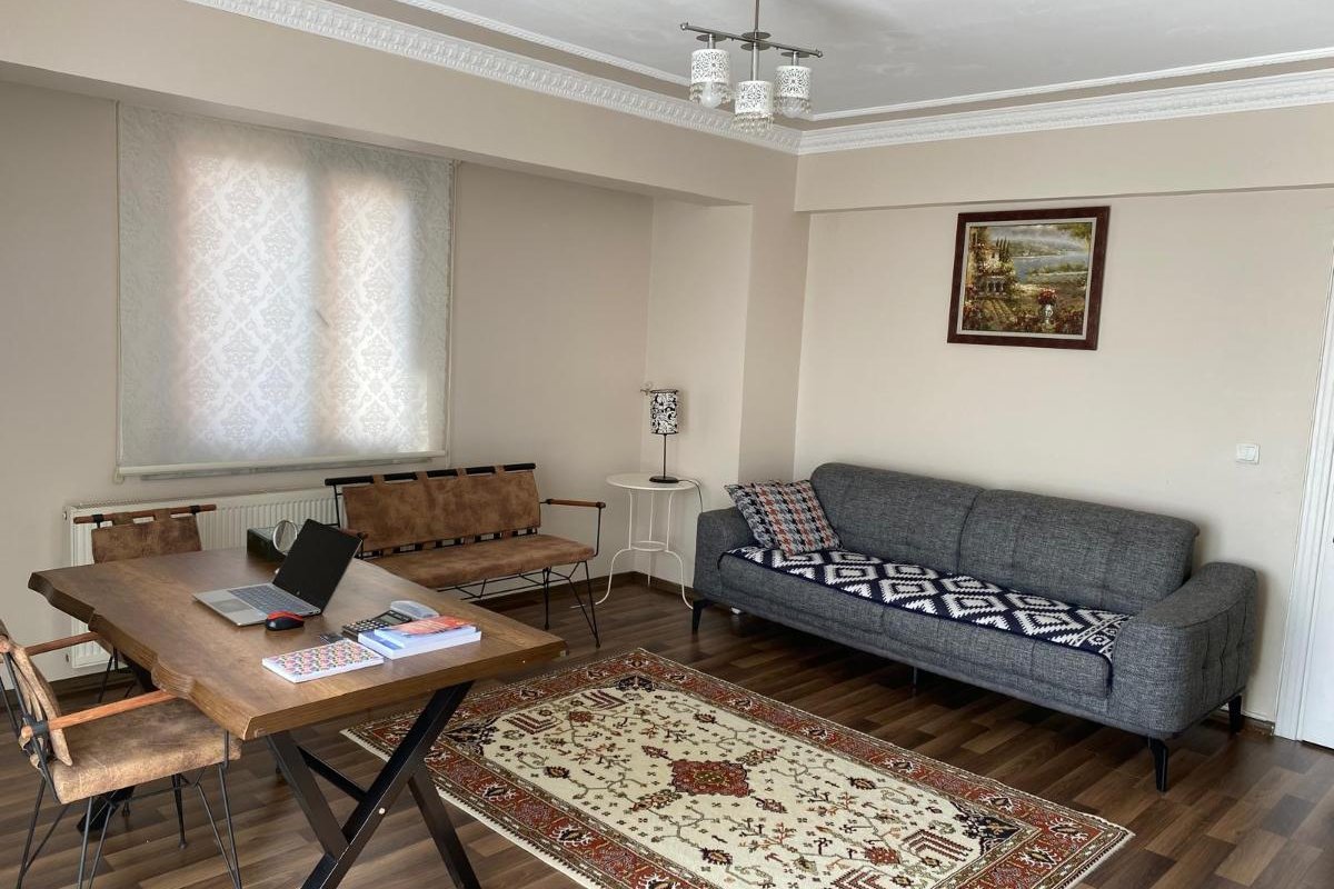 Ümraniye kiralık oda – Metro Garden AVM'ye 10 dk yürüme mesafesinde - M5 Metrosu Necip Fazıl Durağı