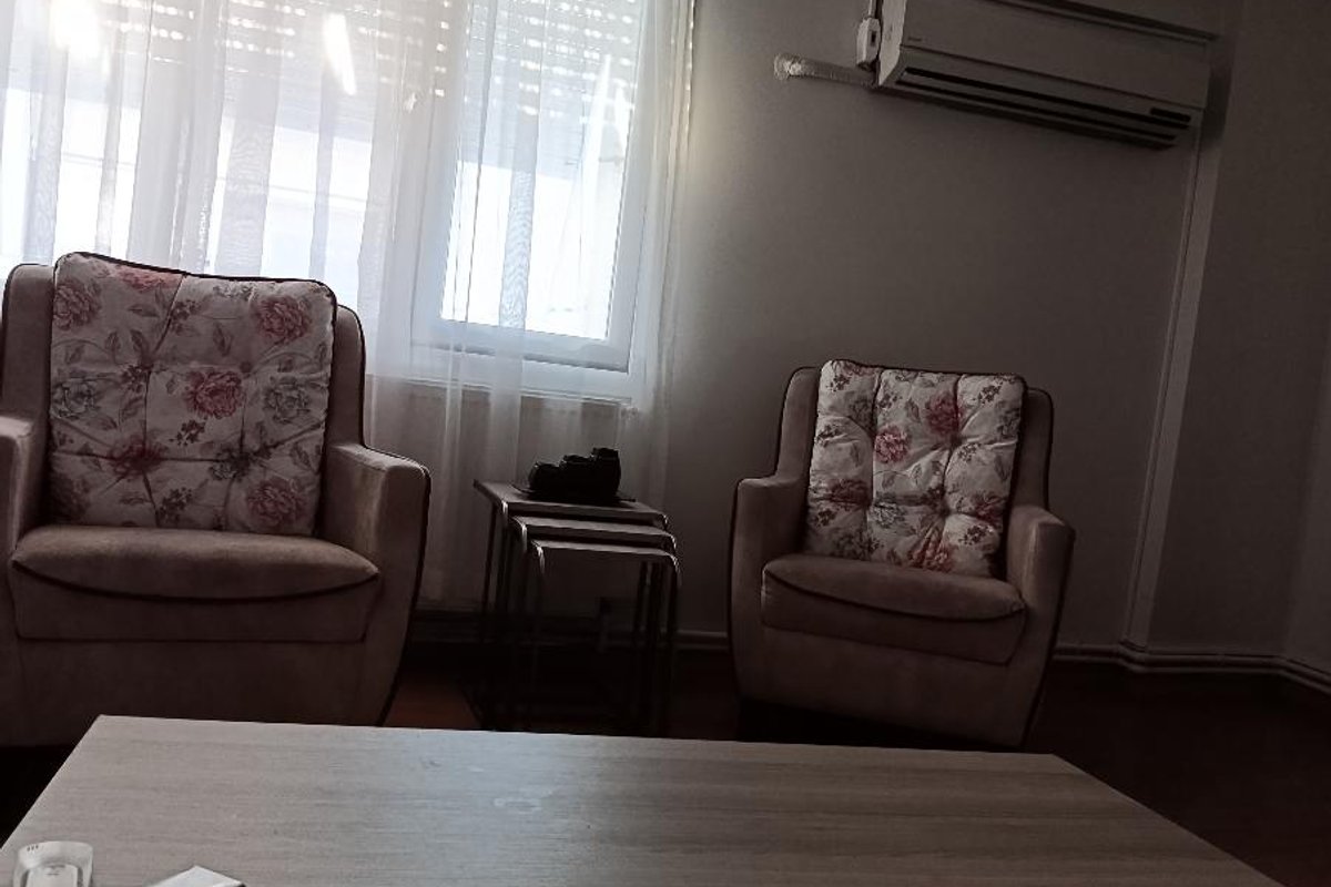 Menemen kiralık oda – 3+1 doğalgazlı 2 balkon kalacak oda mevcut gelen arkadaşlar çantasını alıp direk kalmaya başlaya bil