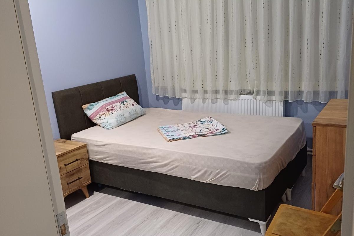 Kağıthane kiralık oda – Kağıthane gultepe çok merkezi konum.