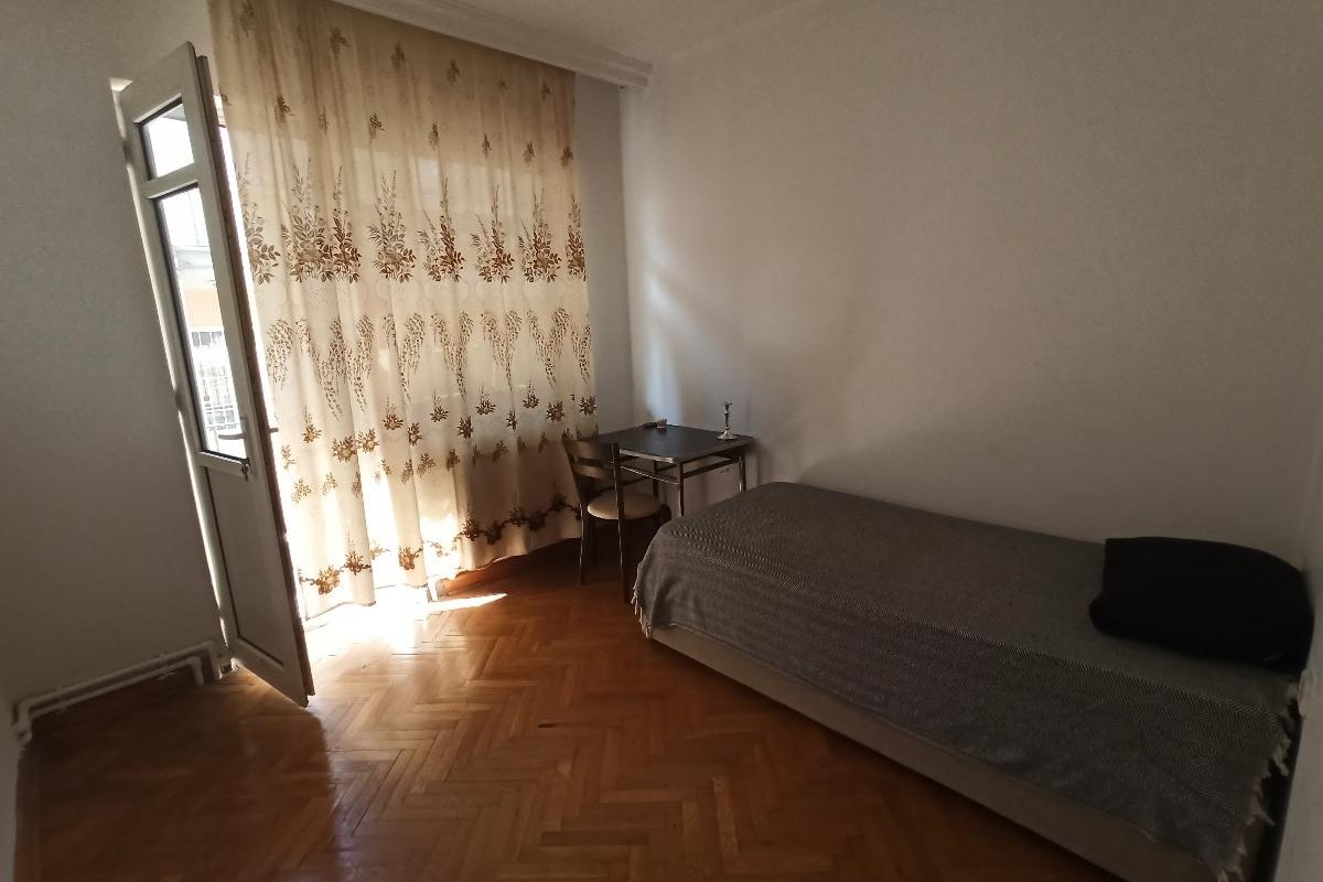 Çankaya kiralık oda – Bülbülderesi Caddesinde Kadın Ev Arkadaşı (2+1)