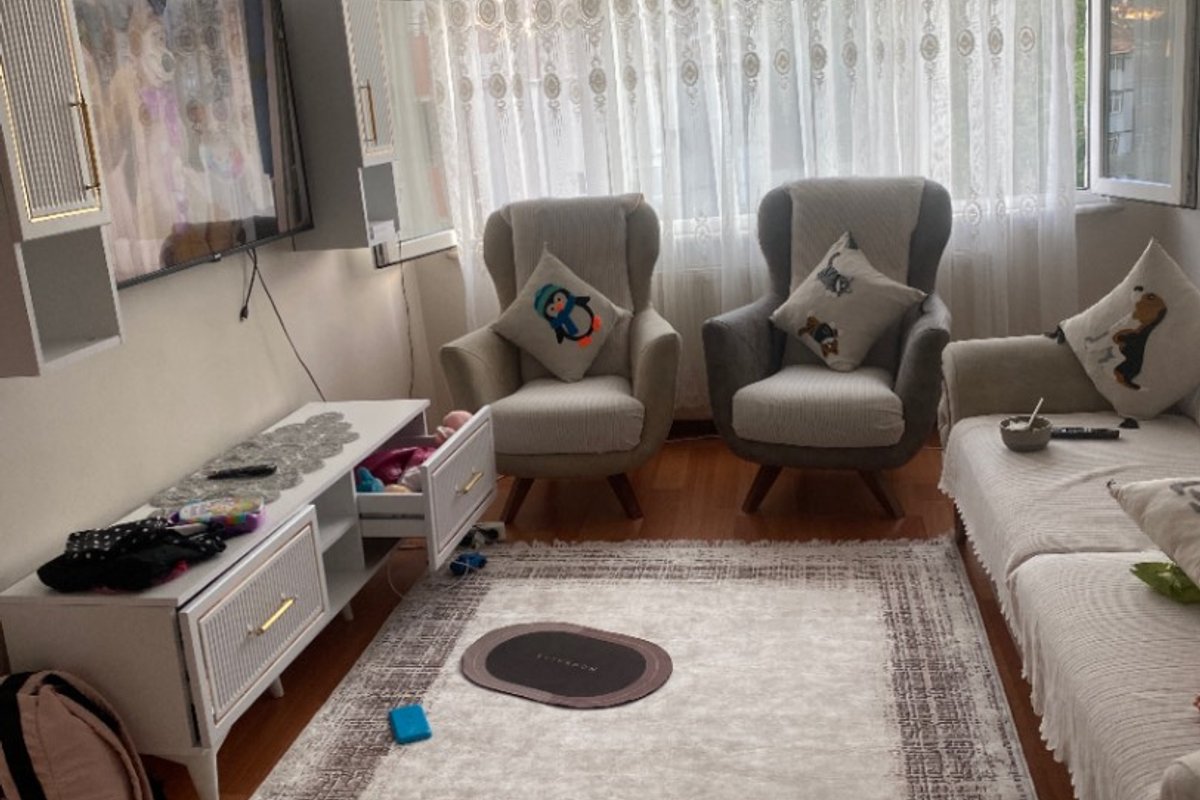 Fatih kiralık oda – Fatih altınay da 2 +1 4. Kat kombili ferah park ulaşım cadde spor kulübü market herşey ayağınızda