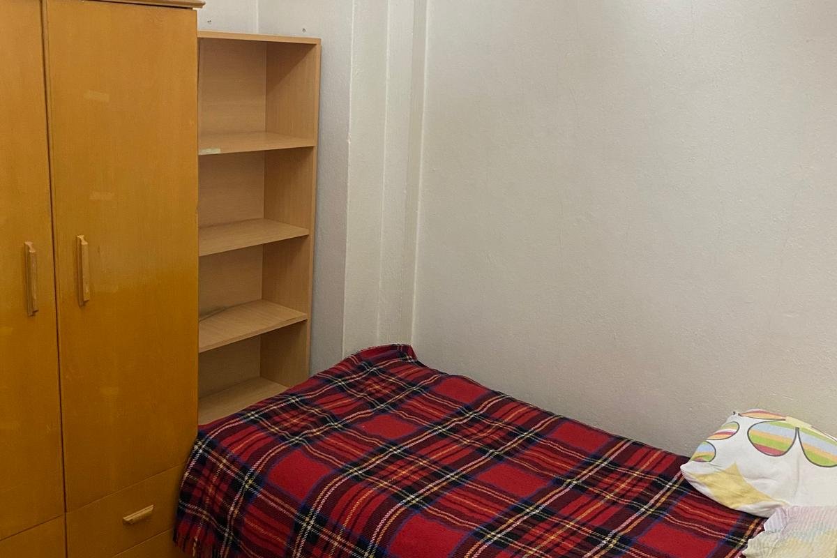 Karabağlar kiralık oda – Hatay'da Metroya ve KÇÜ Hastanesi'ne yakın Bahçeli