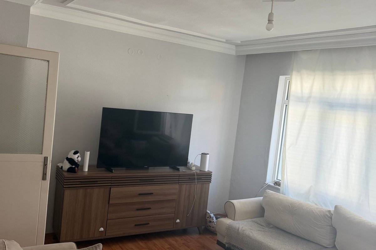 İzmit kiralık oda – İzmit Çarşı Merkezde 2+1 Evime Ev Arkadaşı Arıyorum