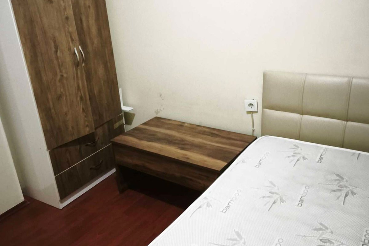 Mamak kiralık oda – Dikimevi metrosuna 1 km Demirlibahçe banliyö durağına 300 metre 3+1 evime masrafları paylaşağım memur ev arkadaşı arıyorum