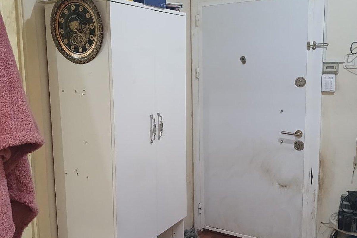 Fatih kiralık oda – Çapa tıp fakültesi karşısı, toplu ulaşıma 2 dakika mesafede. Çarşı Pazar alışveriş merkezleri