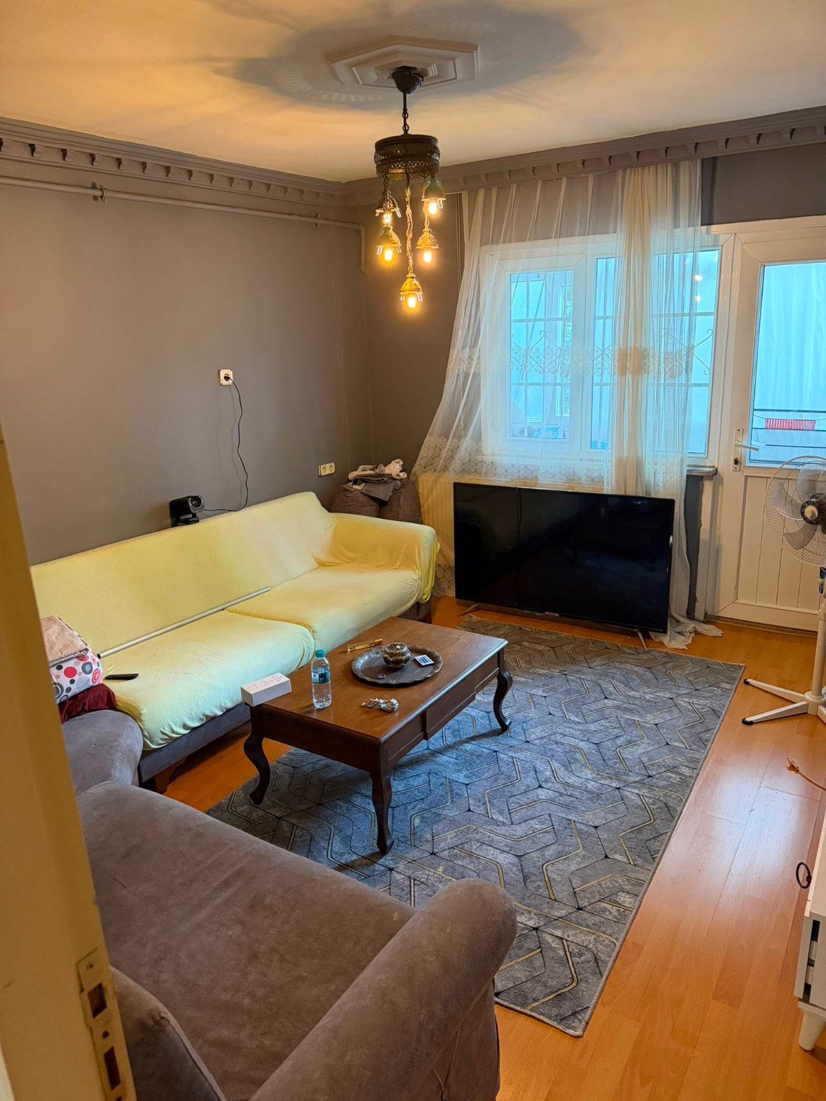 Güngören kiralık oda – Merter tozkoparanda oda