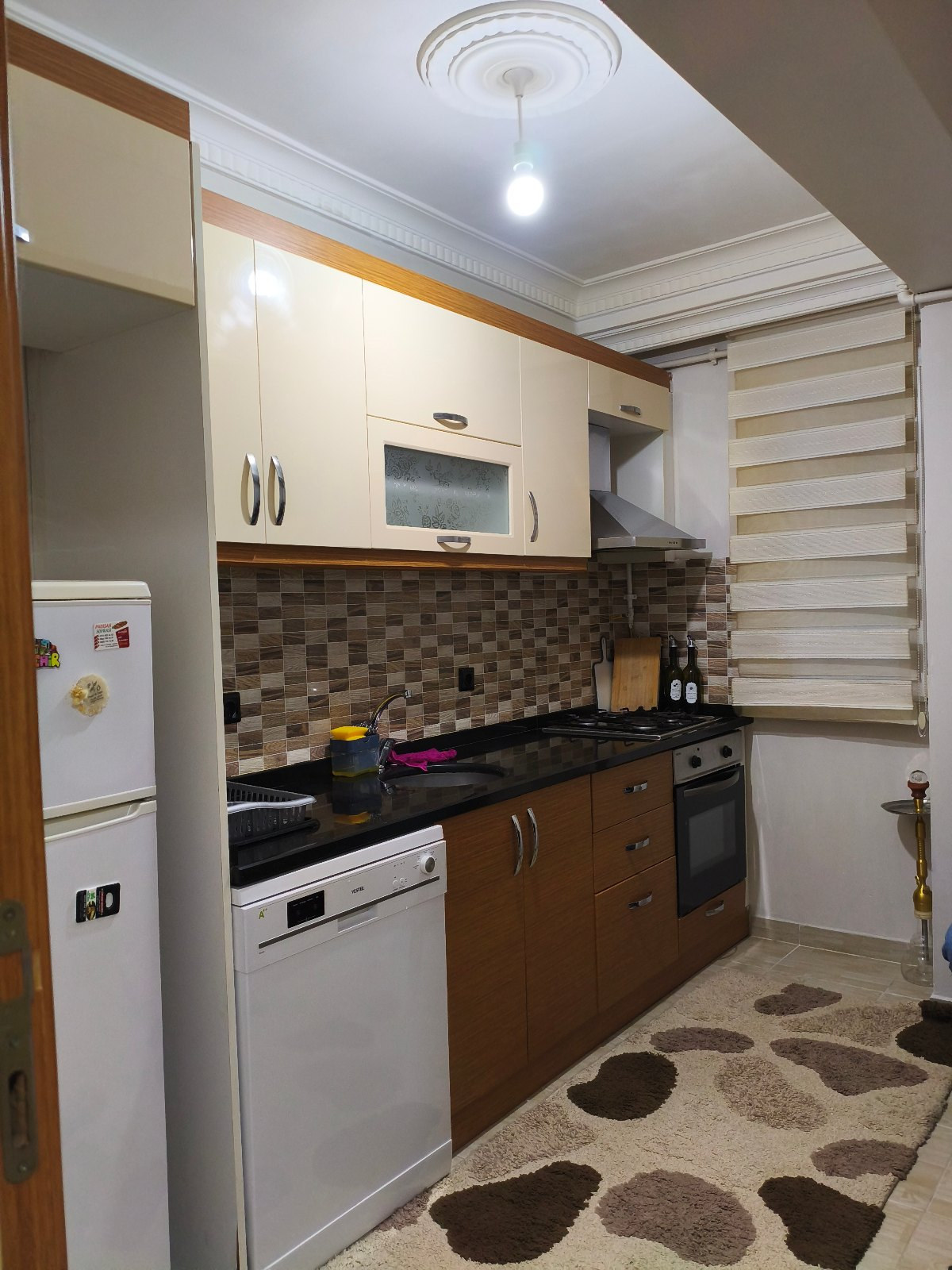 Esenyurt kiralık oda – Ev arkadaşı arıyorum