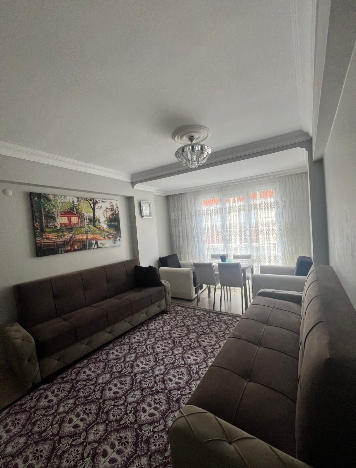 Esenyurt kiralık oda – Uygun fiyatlı ve Esenyurt'a oranla nezih ve güvenli, sakin bir mahallede dairemize oda arkadaşı