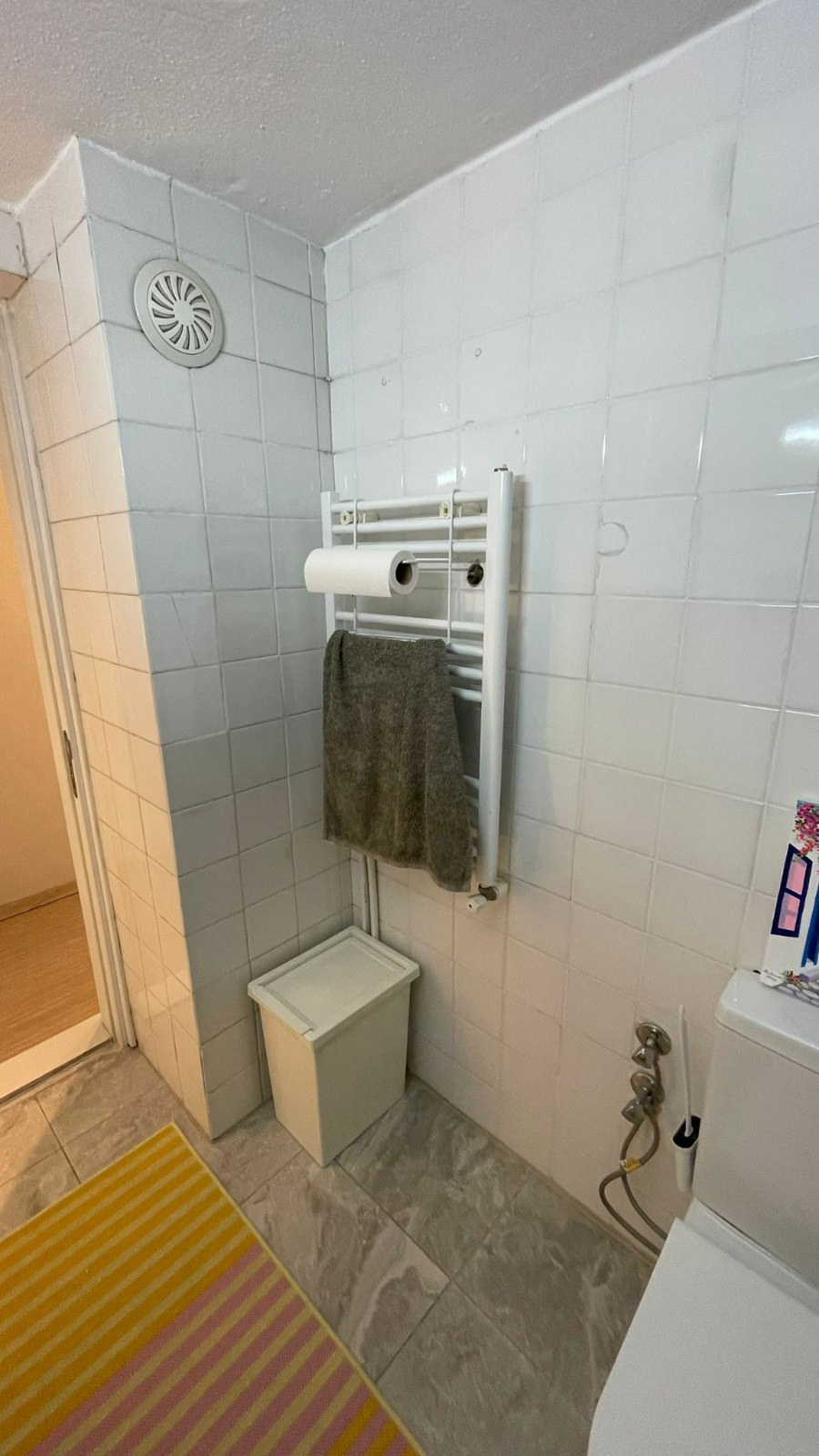 Kemalpaşa kiralık oda – Özellikle söylüyorum  ücretsiz Bayan ev arkadaşı arıyorum