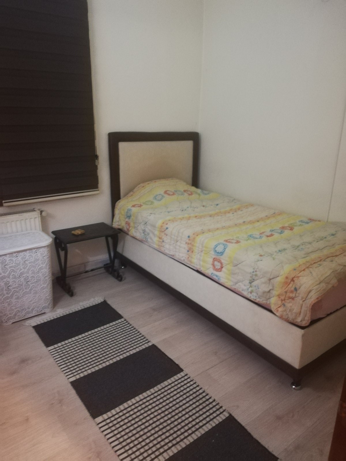 Çankaya kiralık oda – Dikmen Caddesi, Merkezi Konum, Bay Ev Arkadaşı