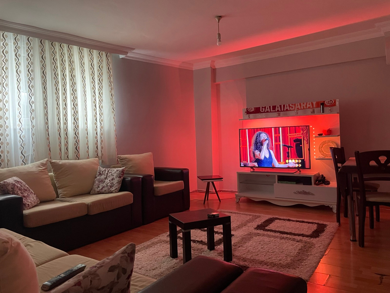 Kadıköy kiralık oda – 2+1 evime ev arkadaşı arıyorum