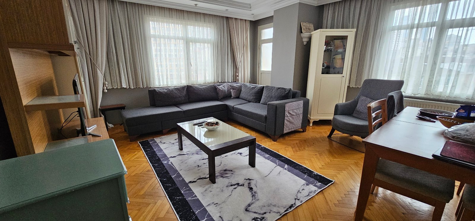 Şişli kiralık oda – Mecidiyeköy Gülbağ'da ful eşyalı konforlu daire